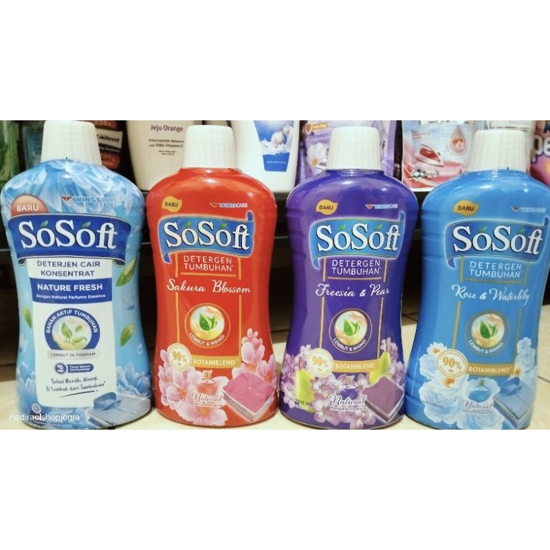 Jual Sosoft Deterjen Cair 700ml | Shopee Indonesia