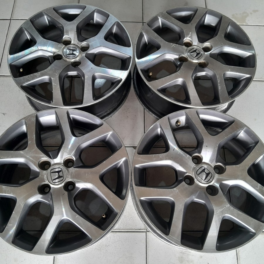 Jual Velg Mobil Bekas Standar CITY R16 Brio Mobilio Freed Ayla Vios ...