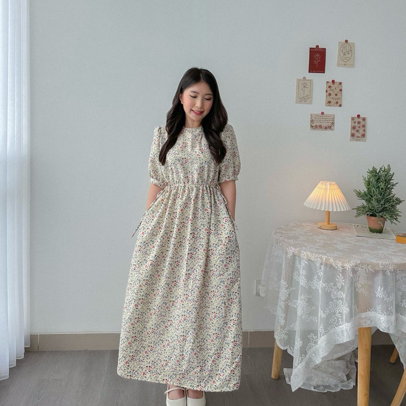 Jual KANON - Shiro Crinkle Floral Dress - Dress midi musim panas ...