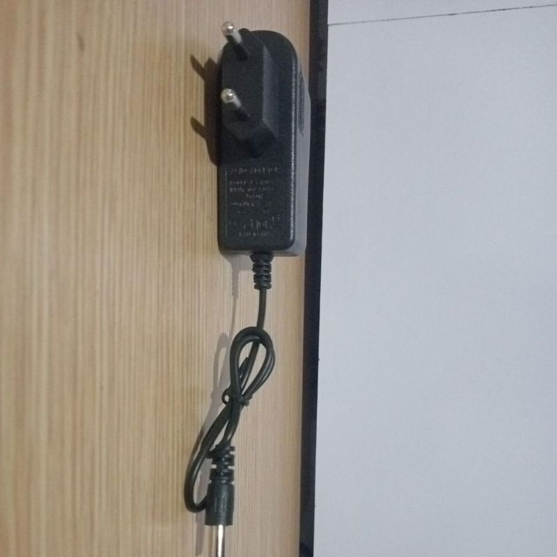 Jual Adaptor untuk router dan stb output 12 Volt 1A | Shopee Indonesia