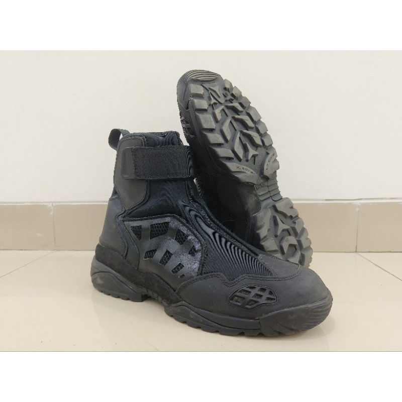 Magnum water spider boots sales