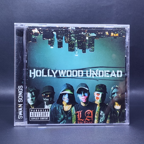 Jual CD HOLLYWOOD UNDEAD - SWAN SONGS IMPORT ( CD ORIGINAL ) | Shopee ...