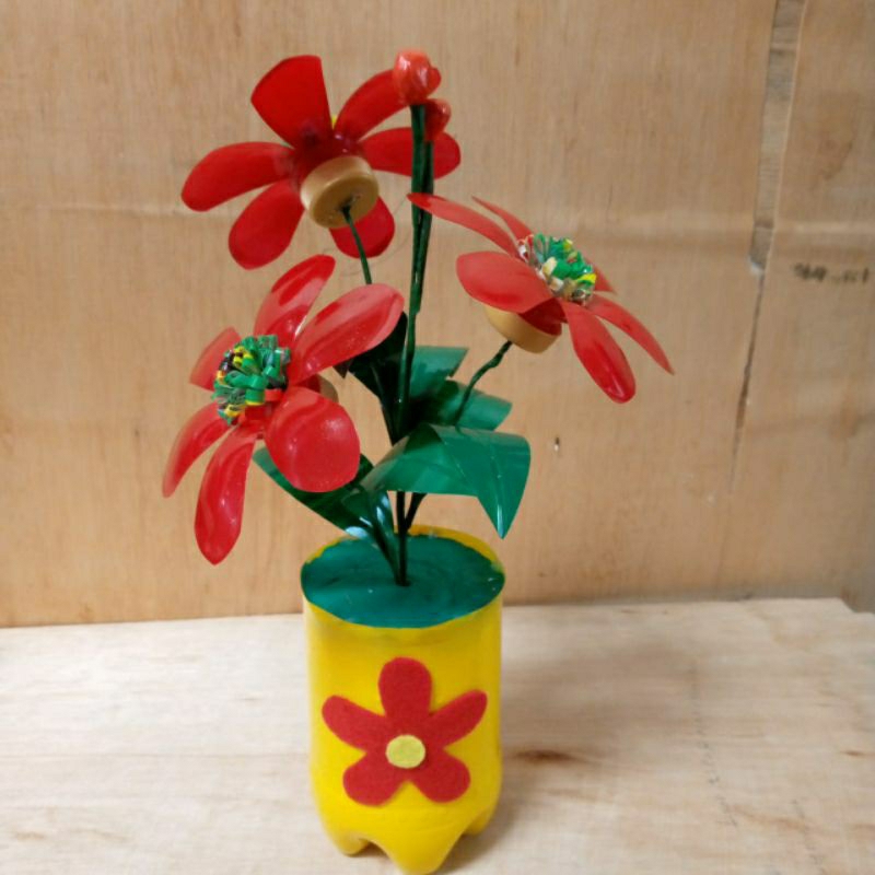 Jual 1 Set Bunga Lengkap Plus Vas / Prakarya Barang Bekas / Kerajinan ...