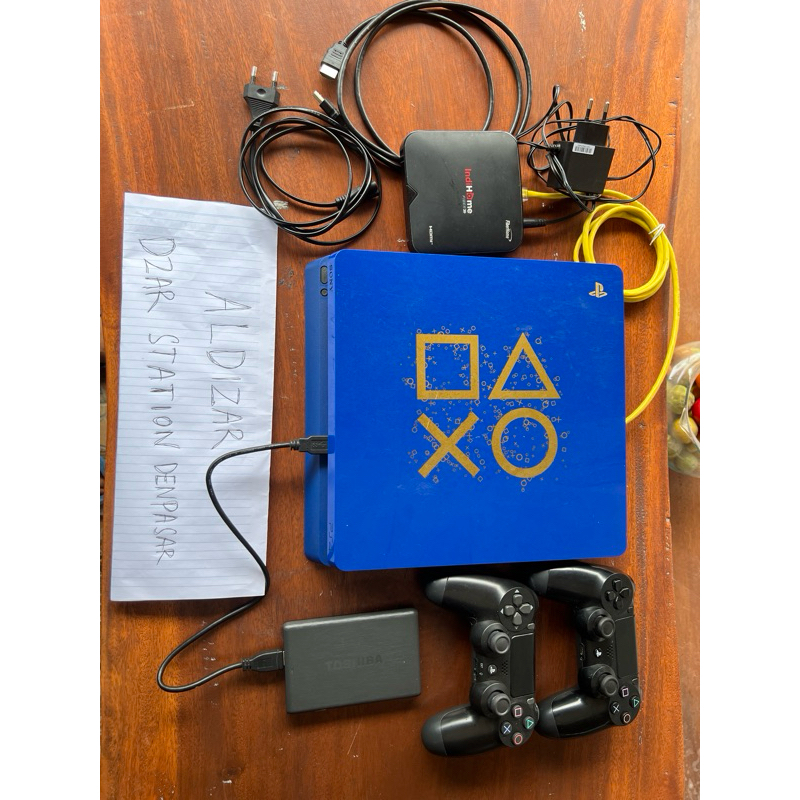 PS4 本体 Days of Play Limited Edition PS4 1TB Days Of Play Limited Edition: PlayStation 4: Video