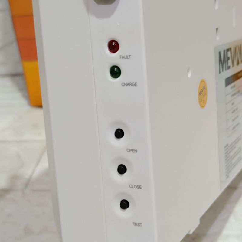Jual MEVAL MP02-03A LAMPU EMERGENCY TWIN HEAD COMPACT EMERGENCY LAMP ...