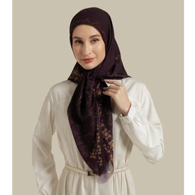 Wulang Narawangsa Hijab Segi Empat Musi Maroon Kerudung Segi Empat Hijab Motif Segi Empat Hijab
