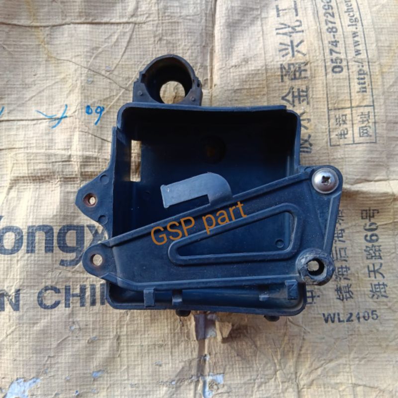 Jual box accu tempat aki kawasaki kaze r second original | Shopee Indonesia
