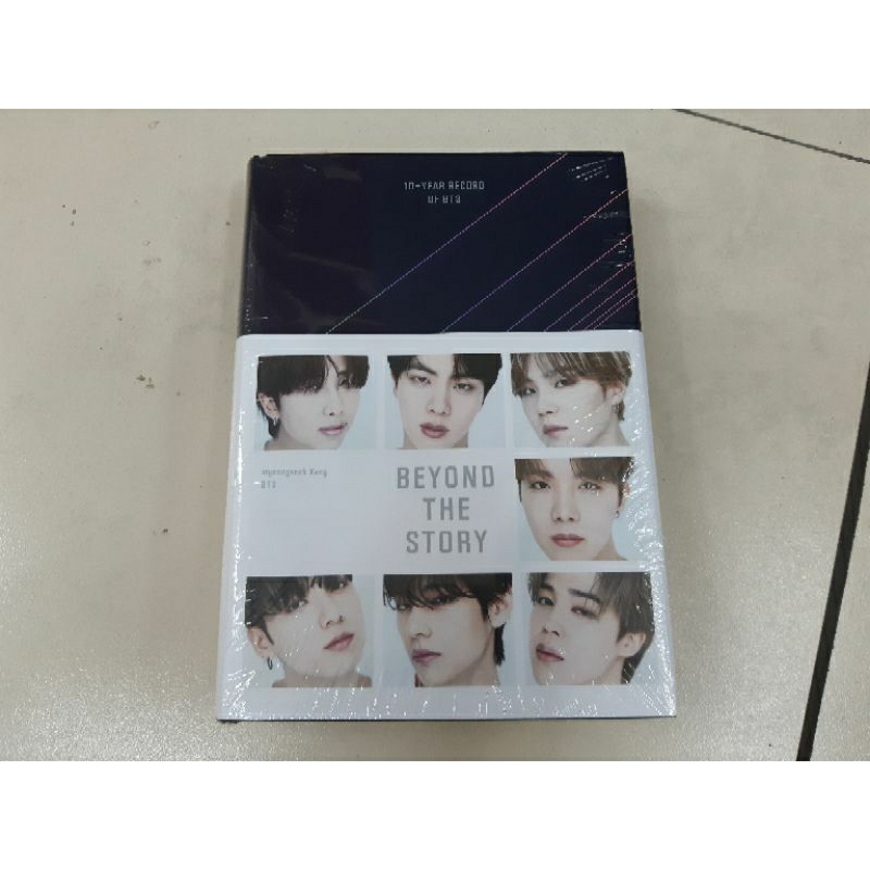 Jual Buku Beyond The Story : 10-Year Record Of BTS | Shopee Indonesia