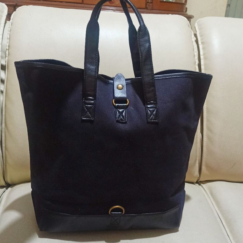 Jual Johnnie Walker top handle bag Shopee Indonesia