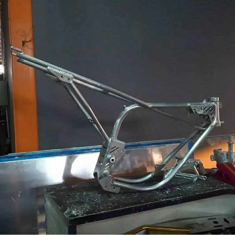 Jual Rangka Frame Dragbike Yamaha RX King, Shijiro CNC Project | Shopee ...