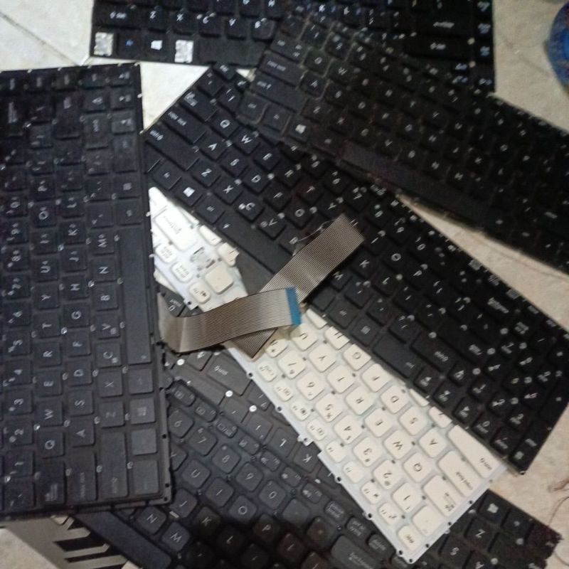 Jual keyboard laptop rusak cocok buat kanibal Shopee Indonesia