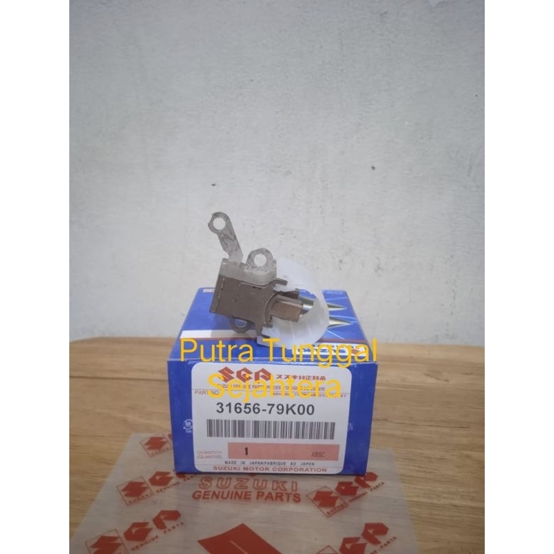 Jual Holder Alternator Dinamo Amper Ertiga R3 31656-79K00 | Shopee ...