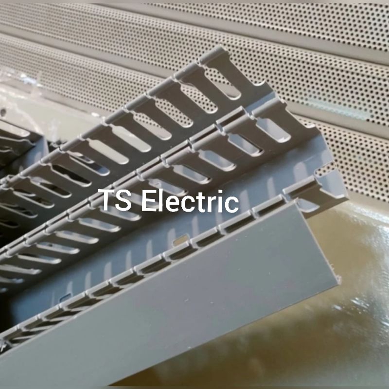 Jual Kabel Ducting / Kabel Duct Pvc Lubang Ukuran 25x45mm 1.7M