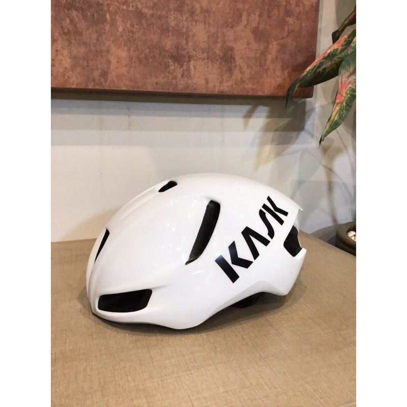 Jual helm kask/helm utopia/utopia y/helm roadbike/helm original