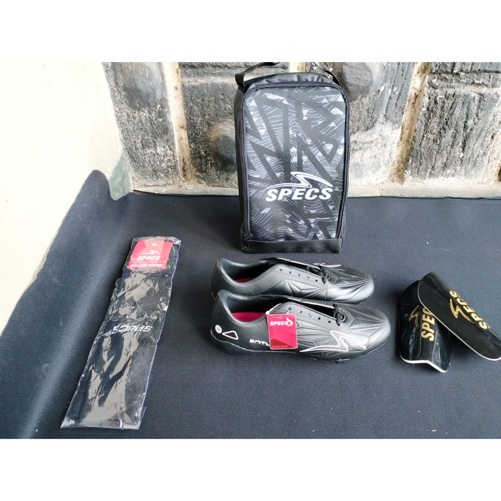 Jual Sepatu Bola Specs Accelerator Lightspeed Reborn Warna Hitam Paket