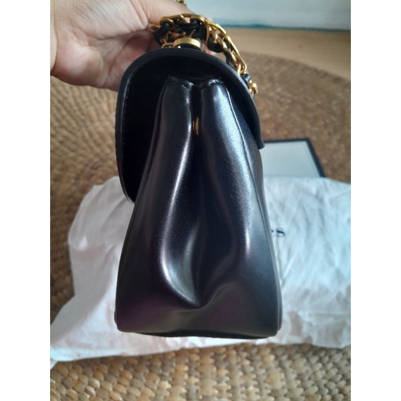 Jual preloved Alma bag buttonscarves Medium black