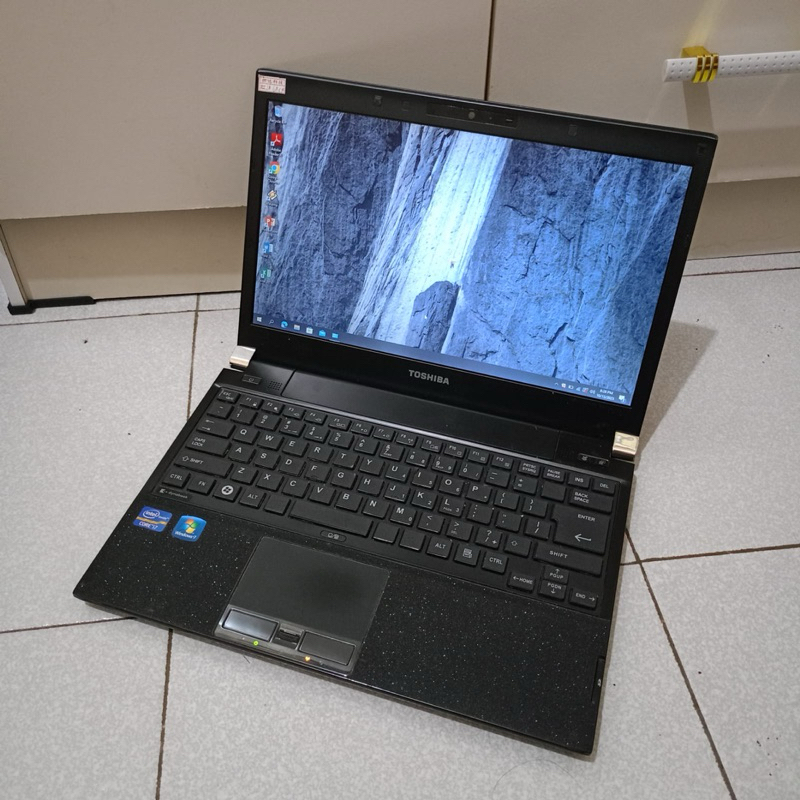 中古ノートPC 東芝 R731/E27ER メモリ8GB SSD256GB（Yahoo
