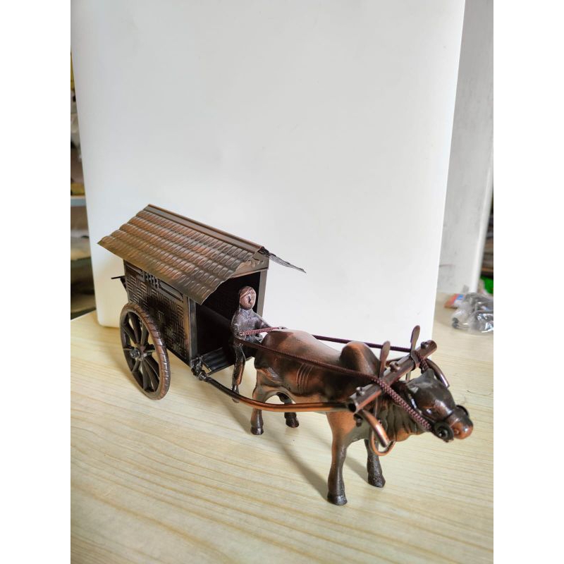 Jual Hiasan ruangan miniatur cikar gerobak sapi 1 | Shopee Indonesia