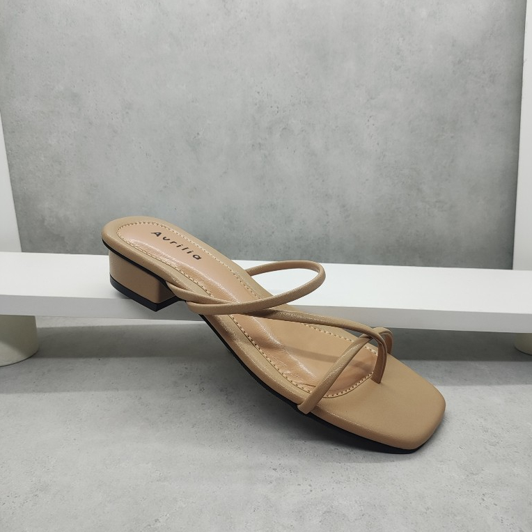 Jual Avrilia Yabella Sandal Wanita Heels 3cm | Shopee Indonesia