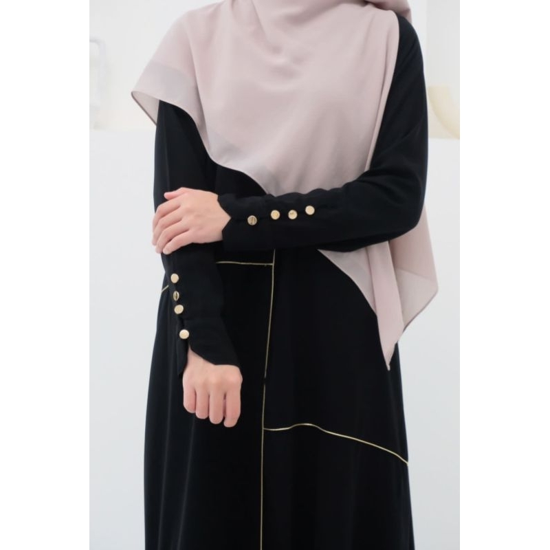ME16 ABAYA
