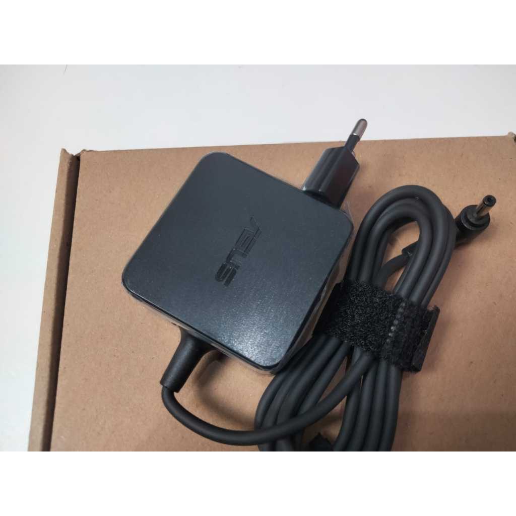 CHARGEUR SECTEUR ASUS F409 F402 F402B F402BA F402S F302 F302L F302LA F200M 45W