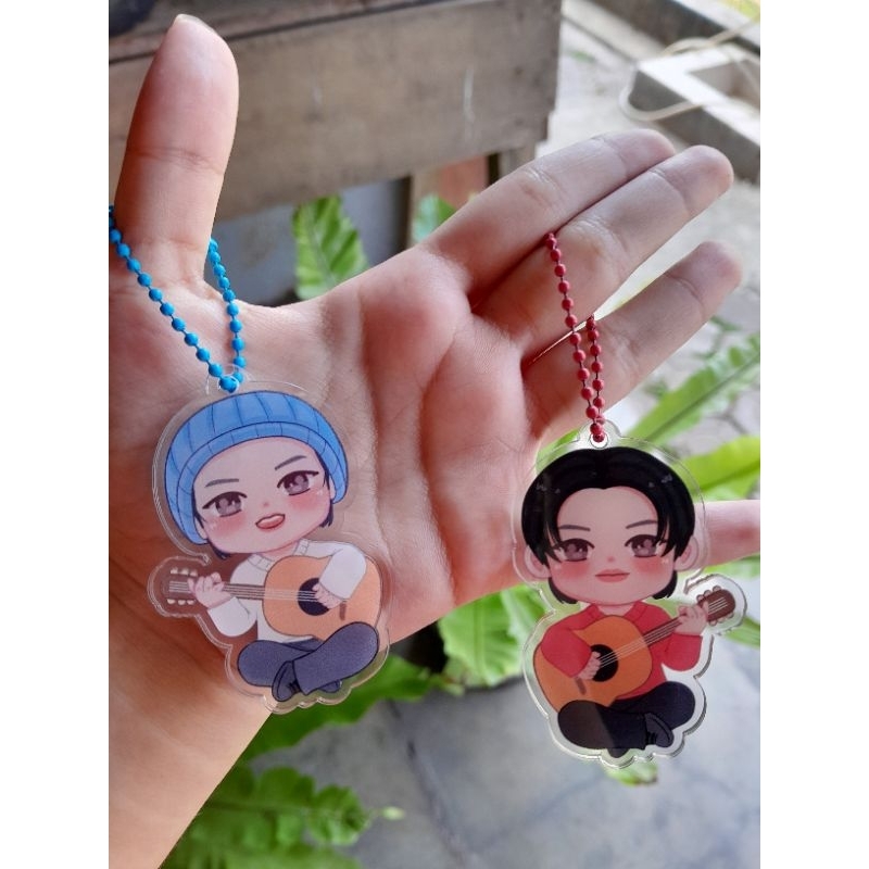 Jual KEYCHAIN RIIZE PLAYING GUITAR | Shopee Indonesia