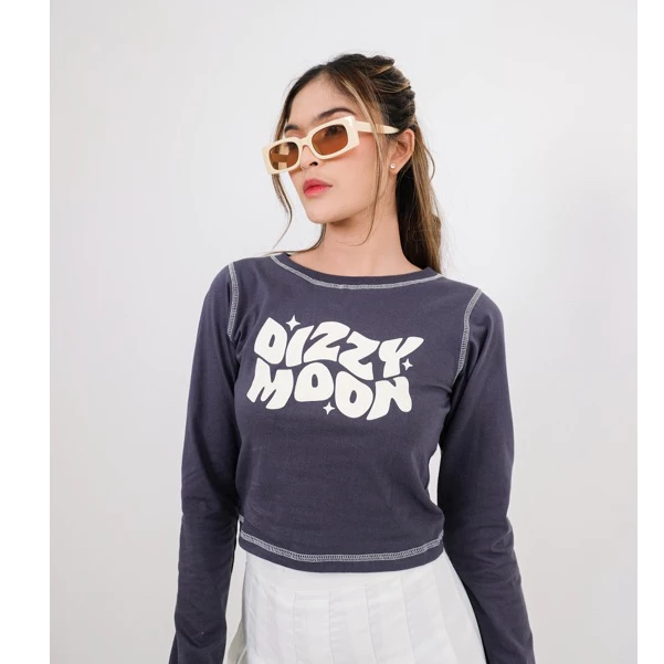 Crop Top Lengan Panjang Dizzy Moon
