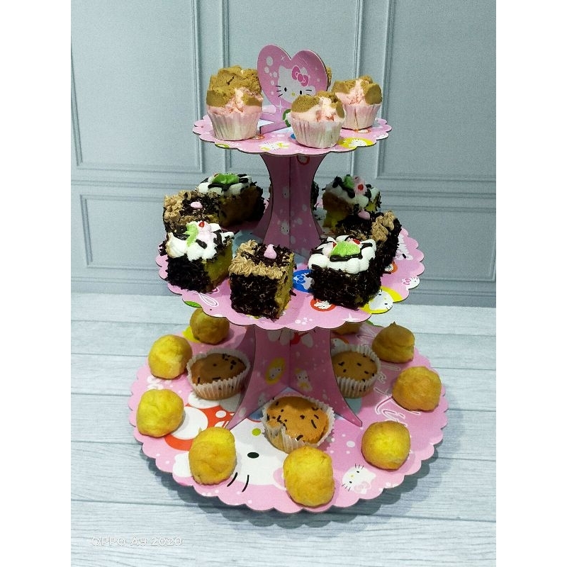 Jual stand cake karakter/tatakan kue Shopee Indonesia