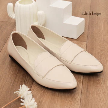 Quince Edith Sepatu Flat Wanita Warna Netral