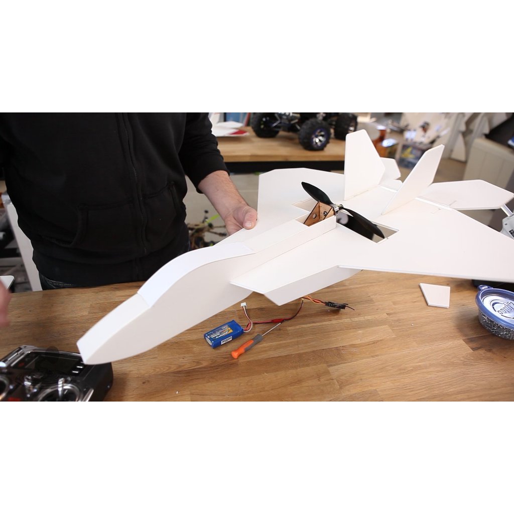 Jual FT 22 Raptor kit, F22 Flite test F 22 pesawat, Rc jet ...
