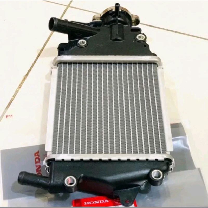 Jual Radiator Buat Motor Honda Vario 125 Techno, Vario 125 CBS, Vario ...