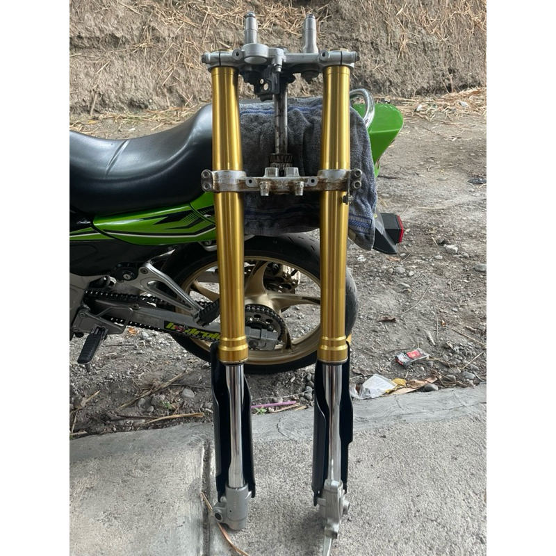 Jual SHOCK DEPAN CRF 150 USD CRF 150 ORIGINAL COPOTAN Shopee Indonesia