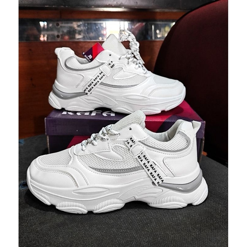 Jual Sepatu Rafa wanita warna putih Sneakers wanita Rafa Original Rafa ...