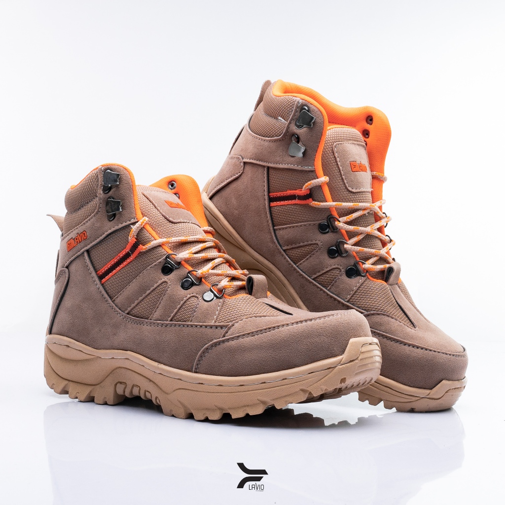 Jual Sepatu Safety Boots Ujung Besi Kerja Proyek Outdoor Riding Keren ...