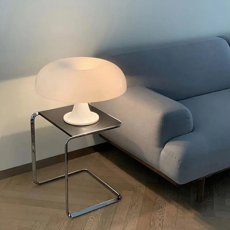 Jual Lampu Hias Meja Estetik Minimalis untuk Kamar Tidur dan Ruang Tamu ...