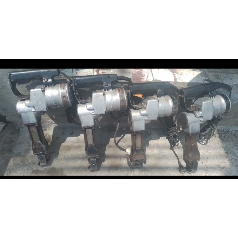 Jual mesin bobok beton/Jack hammer makita HM1201 Hm1201 bekas masi ori