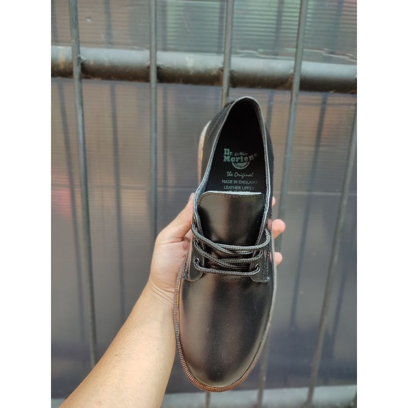 Jual SEPATU DOCKMART EMBOSS KULIT SAPI ASLI | SEPATU KULIT ASLI ...