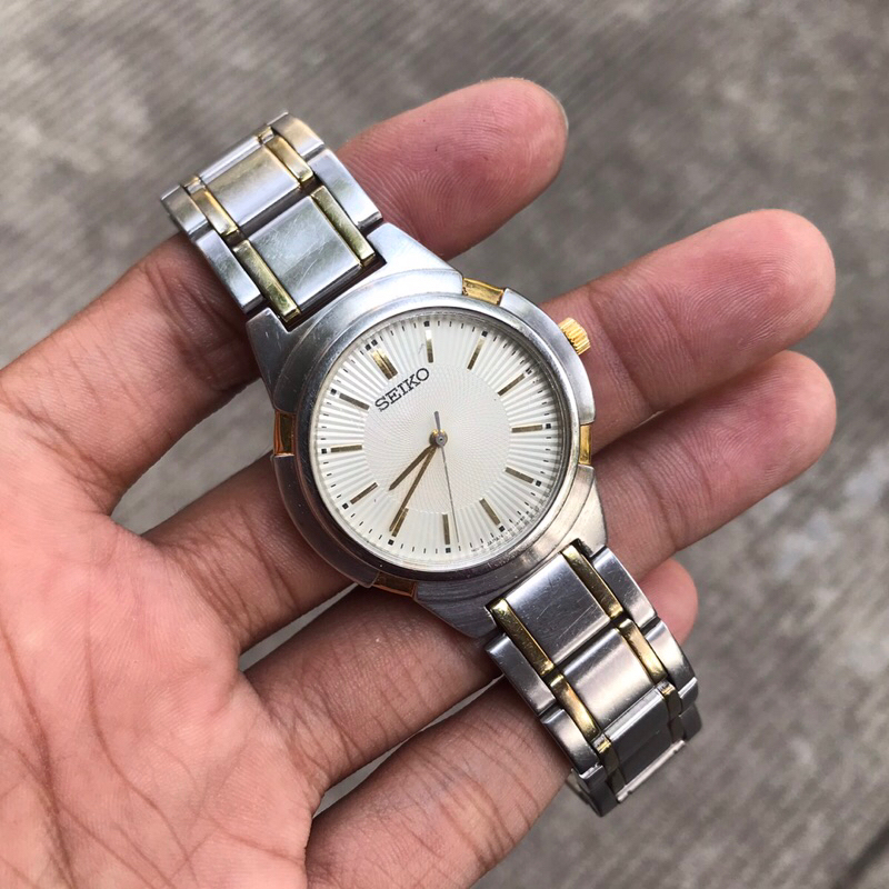Seiko v701 new arrivals