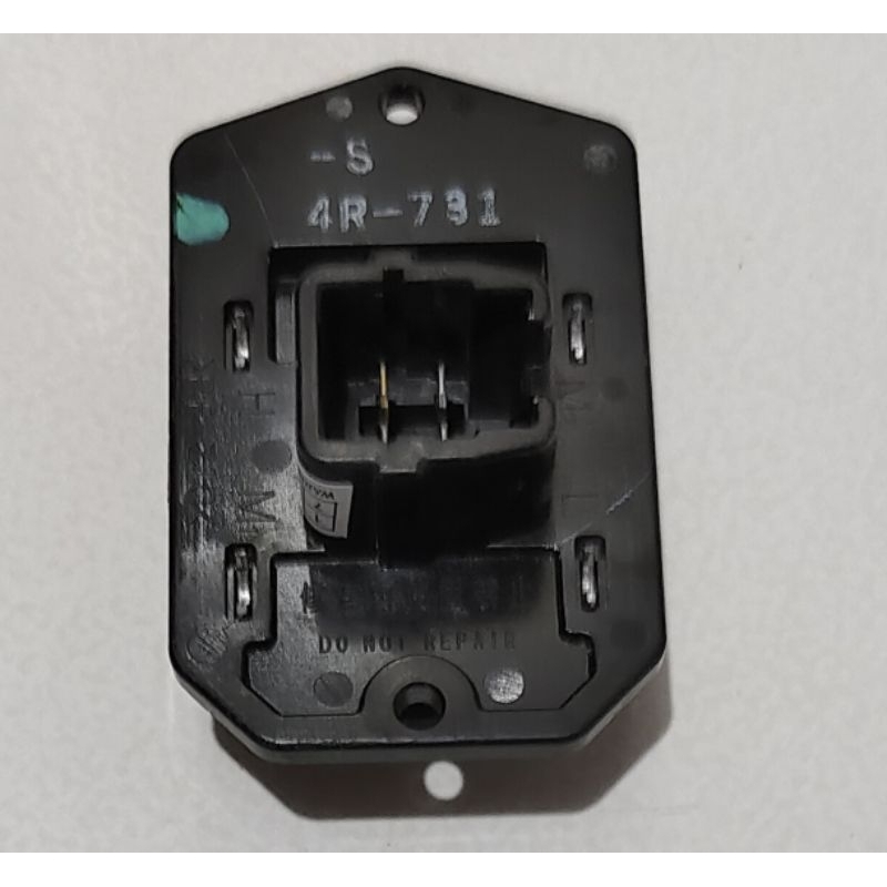 Jual Resistor werstan werstand motor blower ac toyota innova, fortuner