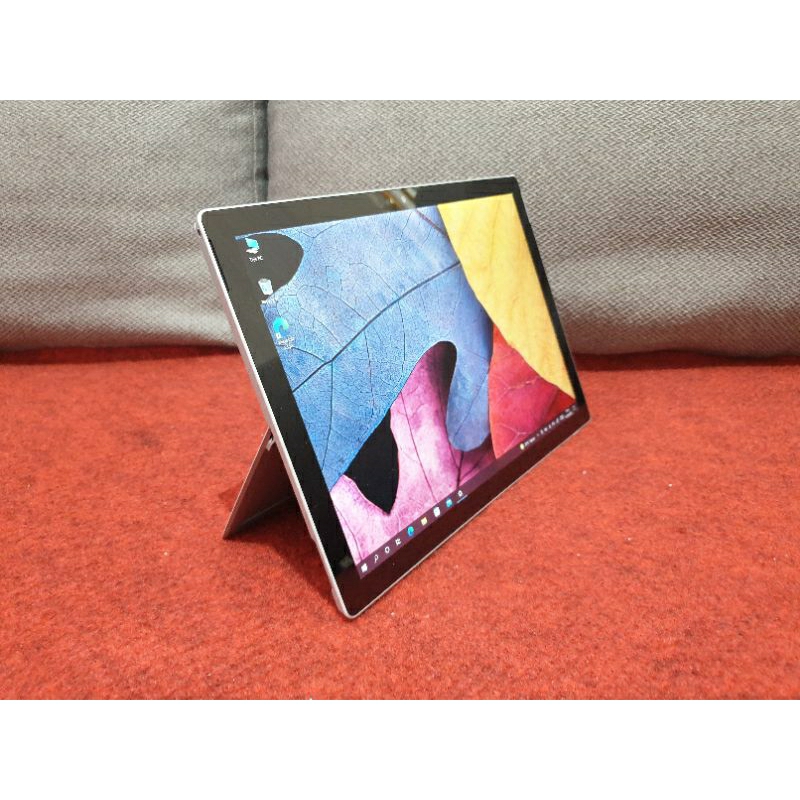 Microsoft Surface Pro4 i5 SSD 軽量タブレットPC