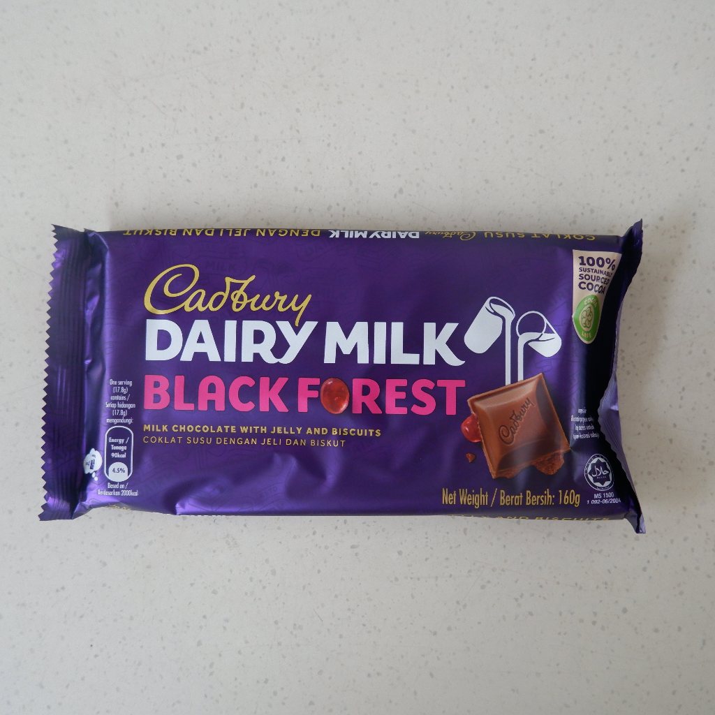 Jual Cadbury Dairy Milk Black Forest 160g Shopee Indonesia