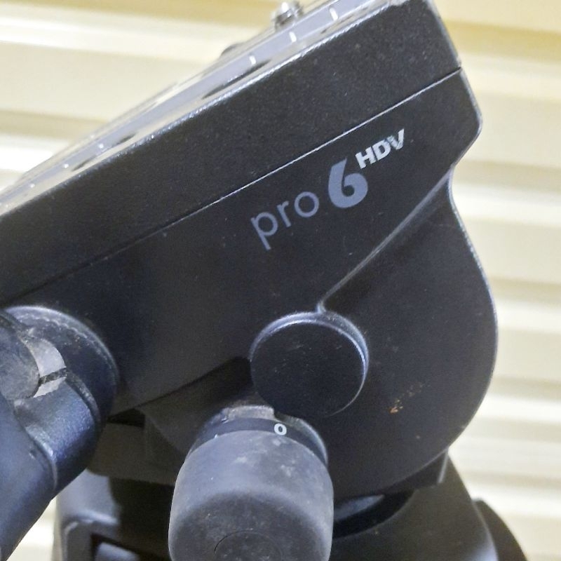 Jual Vinten Pro-6 HDV Tripod System | Shopee Indonesia Jual Vinten Pro-6 HDV Tripod System | Shopee Indonesia
