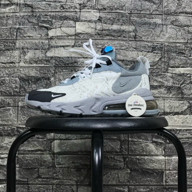 nike react 270 travis