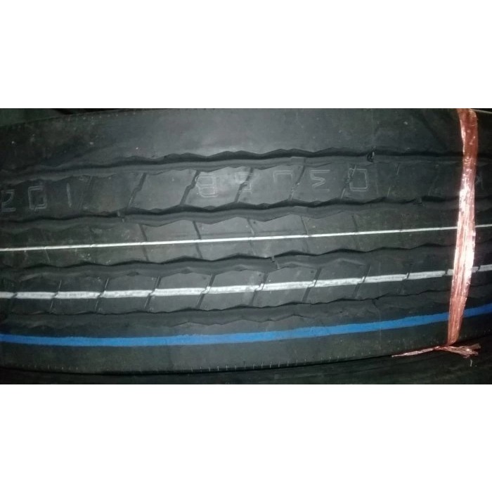 Jual Bridgestone R172 Ukuran 1100 R20 On Road - Ban Mobil Fuso 11.00-20 ...