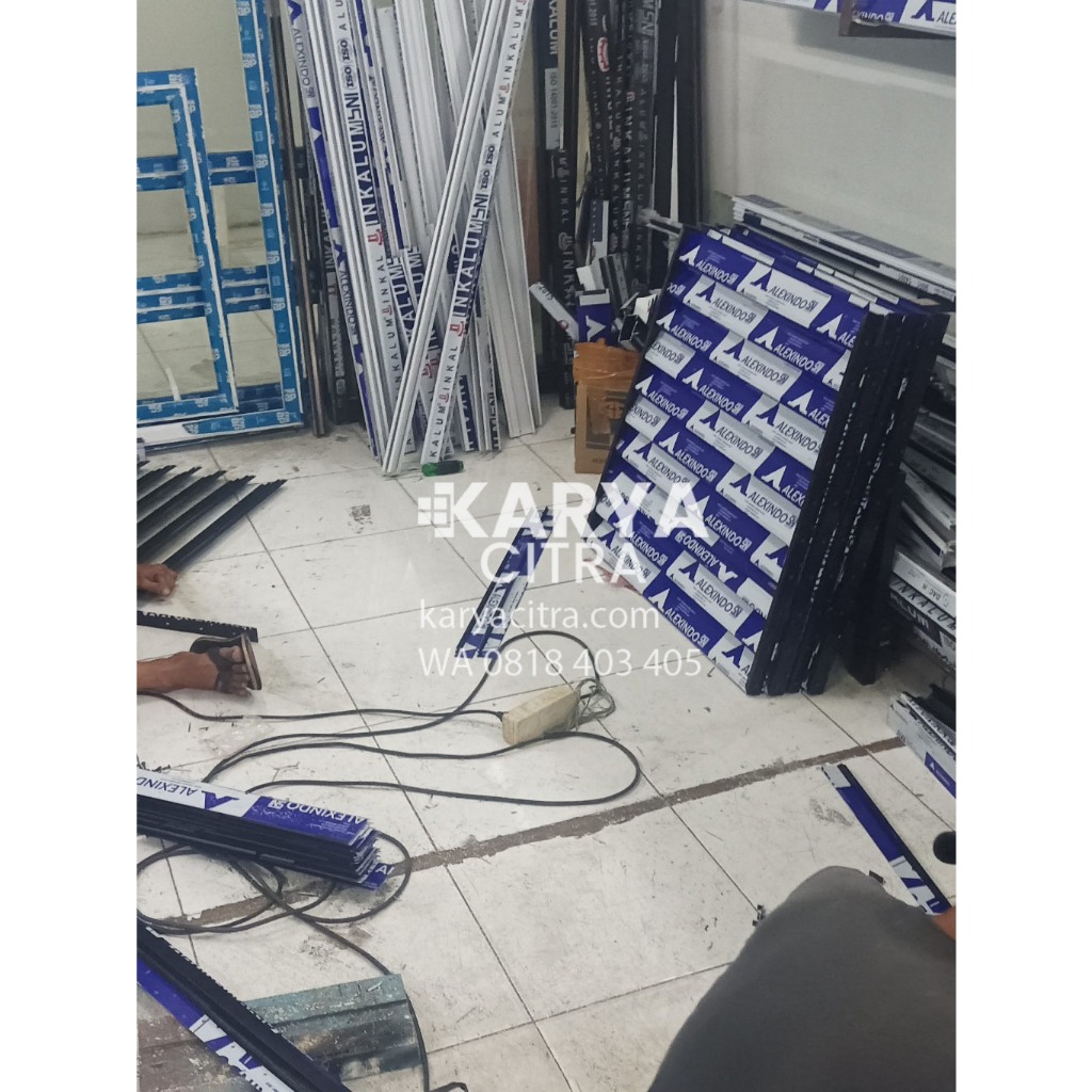 Jual Pintu jalusi aluminium atau kisi kisi aluminium untuk atas pintu