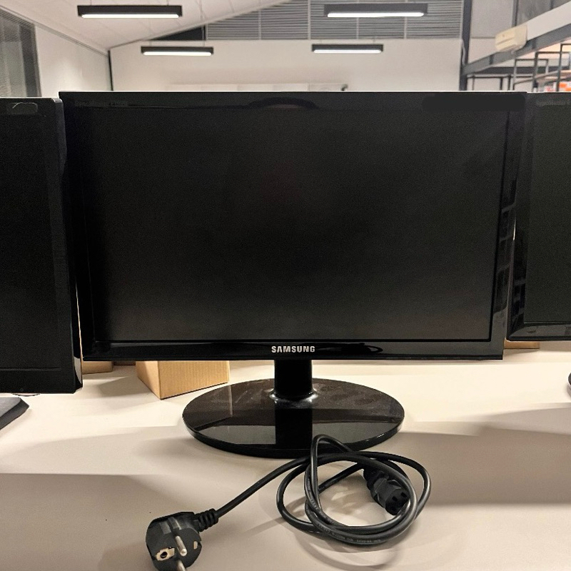 Jual Monitor Samsung SyncMaster E1920 | Shopee Indonesia