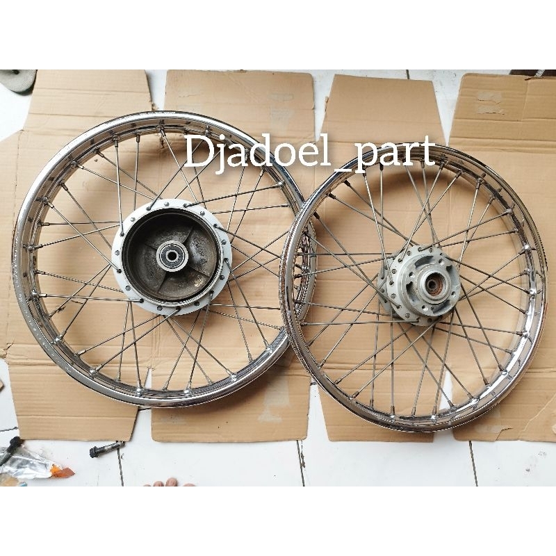 Jual Velg Pelg Peleng Depan Belakang Jupiter Z Burhan Vega R New ...