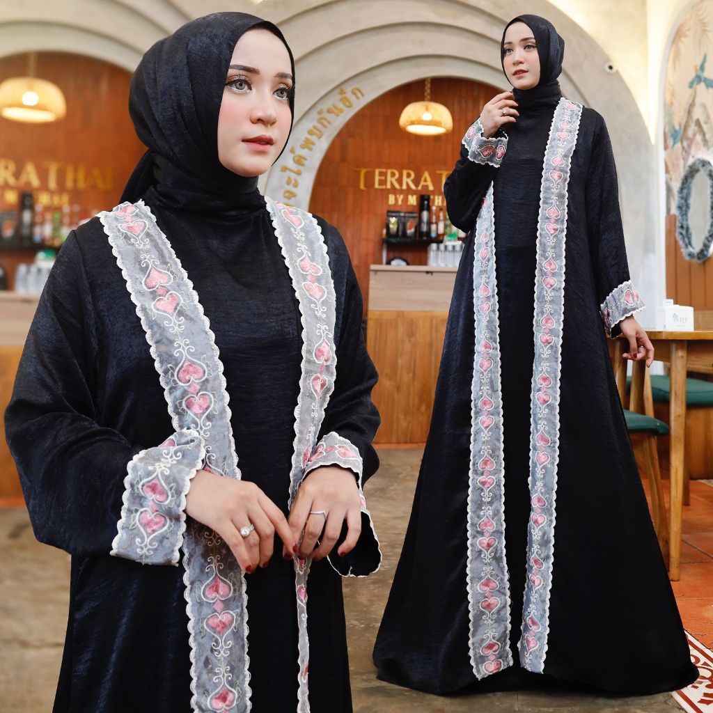 MALIKA LACE ABAYA SET main image 0