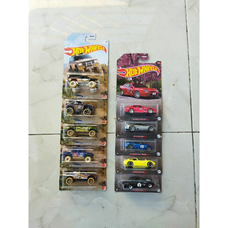 Série Complète Hot Wheels Japonaises 2023 – 1:64 – Car Culture – Datsun, Toyota, Nissan