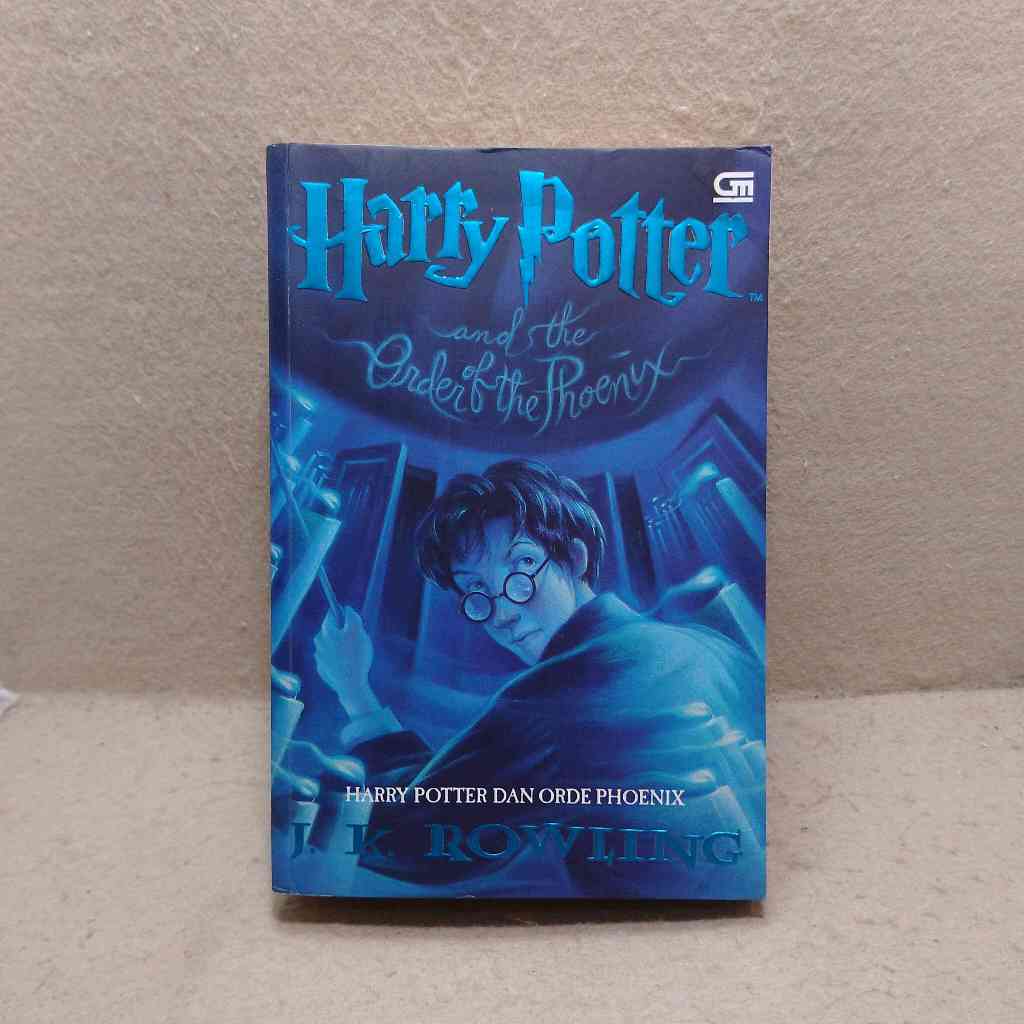 Jual Harry Potter and the Order of the Phoenix - Tahun 5 - J K Rowling ...